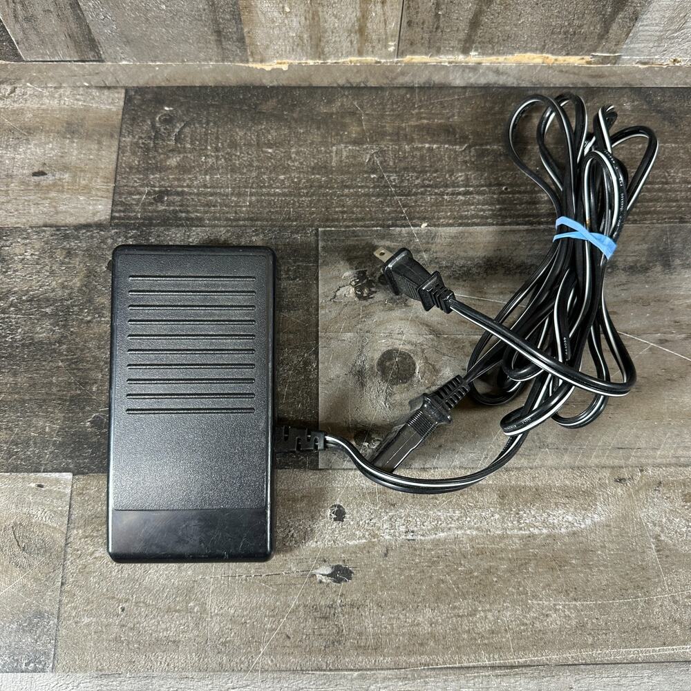 Model N Sewing Machine Controller 1.2A Foot Pedal 3 Prong - Tested